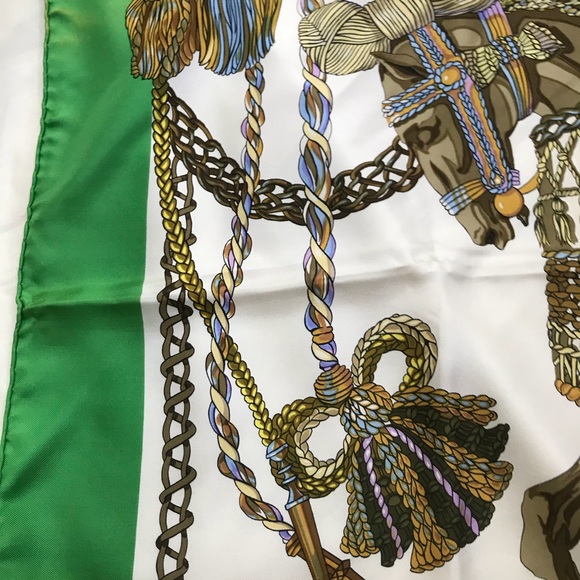 *SOLD* *RARE* Hermes Silk Scarf “Le Timbalier” - Picture 5 of 8